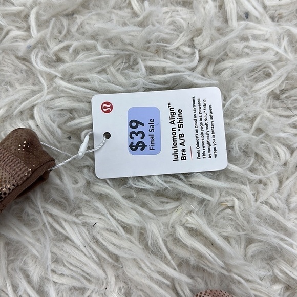 NWT Lululemon Align Reversible Bra *Light Support, A/B Cup - Picture 4 of 6